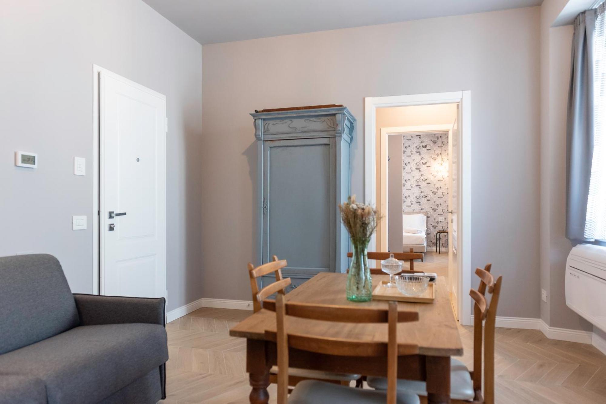 Regina Boutique Suites Trieste Esterno foto
