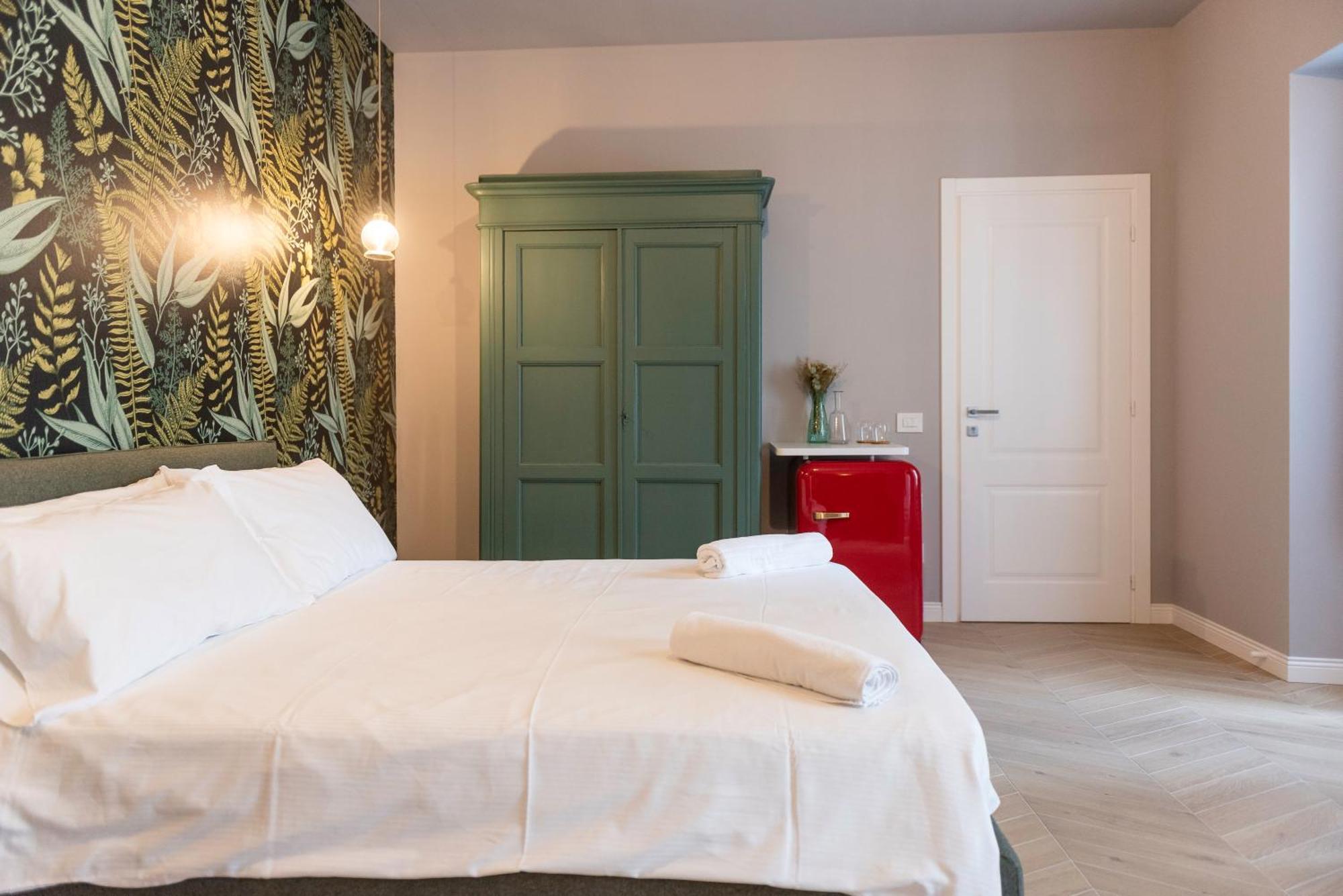 Regina Boutique Suites Trieste Esterno foto