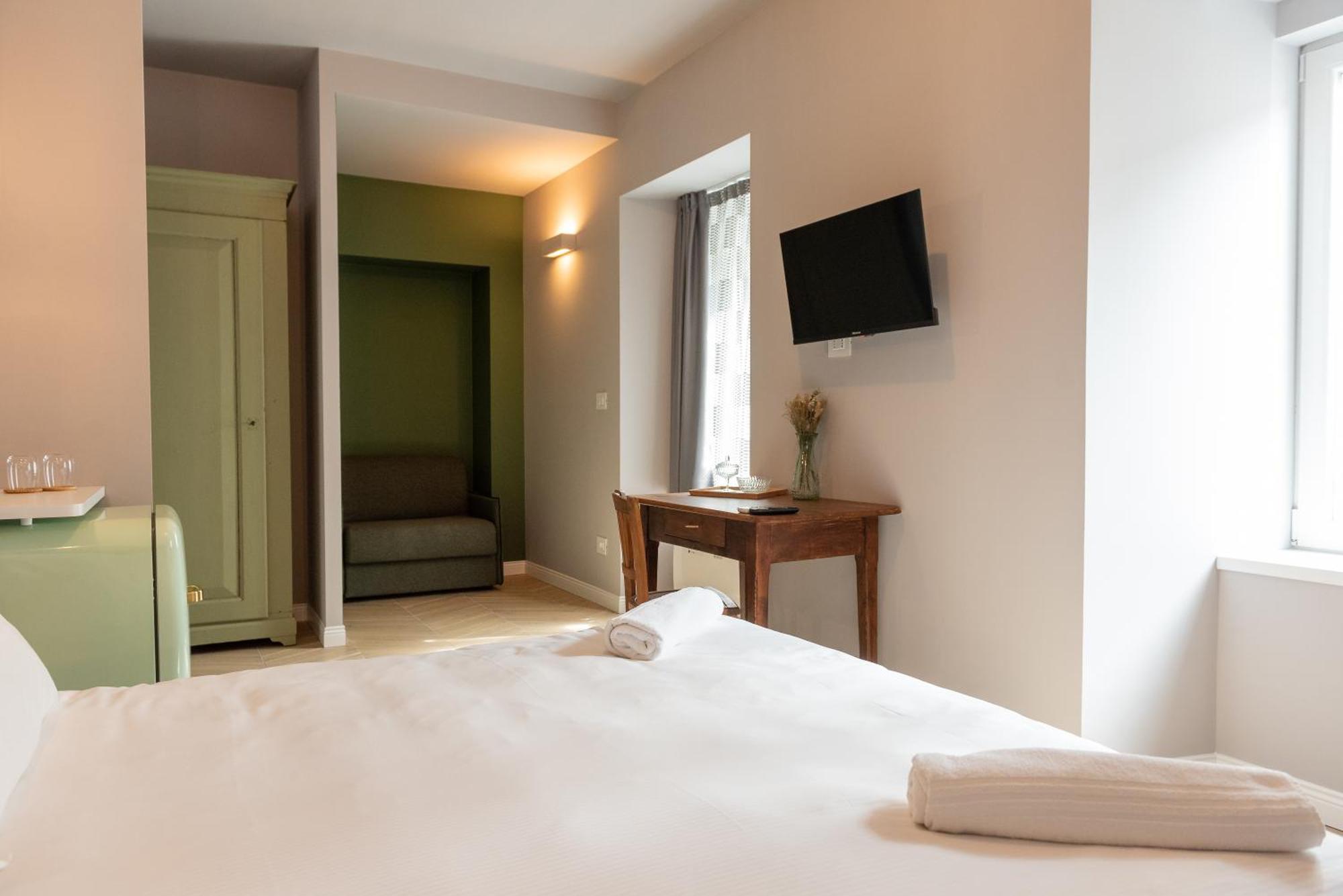 Regina Boutique Suites Trieste Esterno foto
