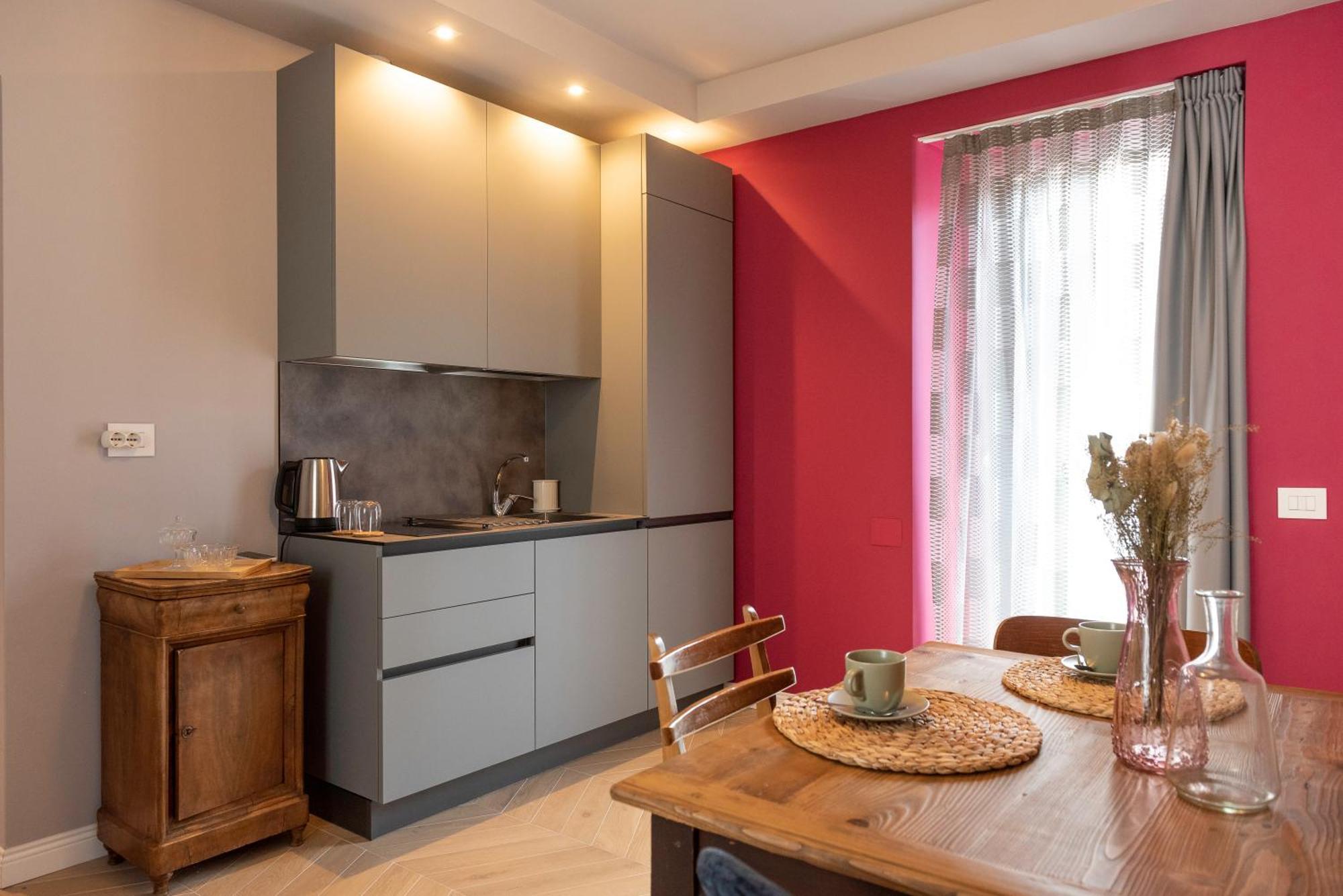 Regina Boutique Suites Trieste Esterno foto