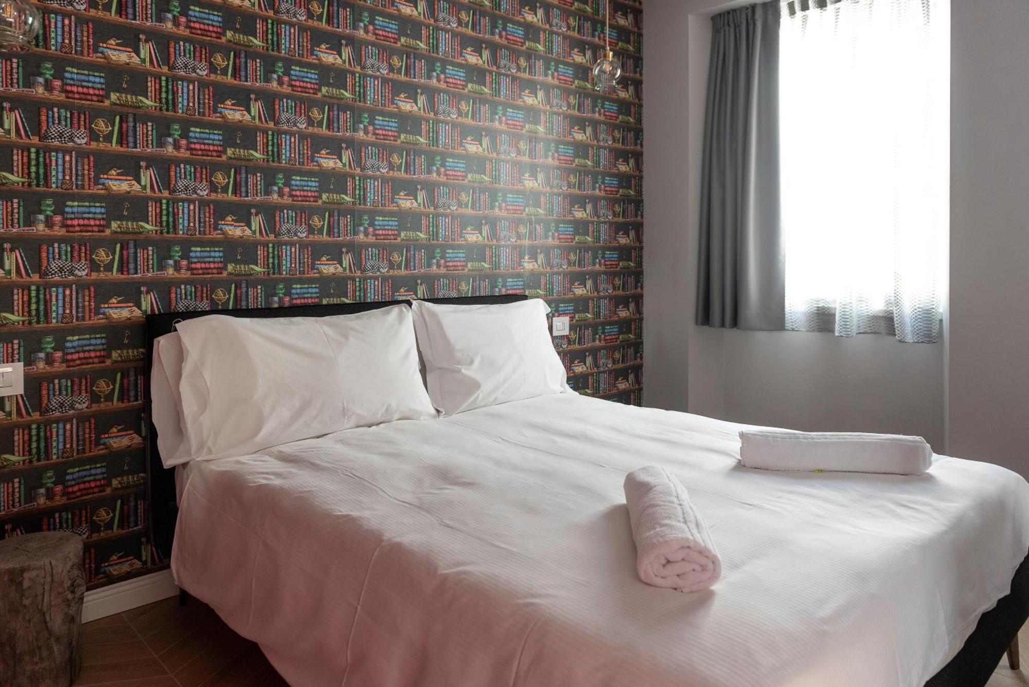 Regina Boutique Suites Trieste Esterno foto