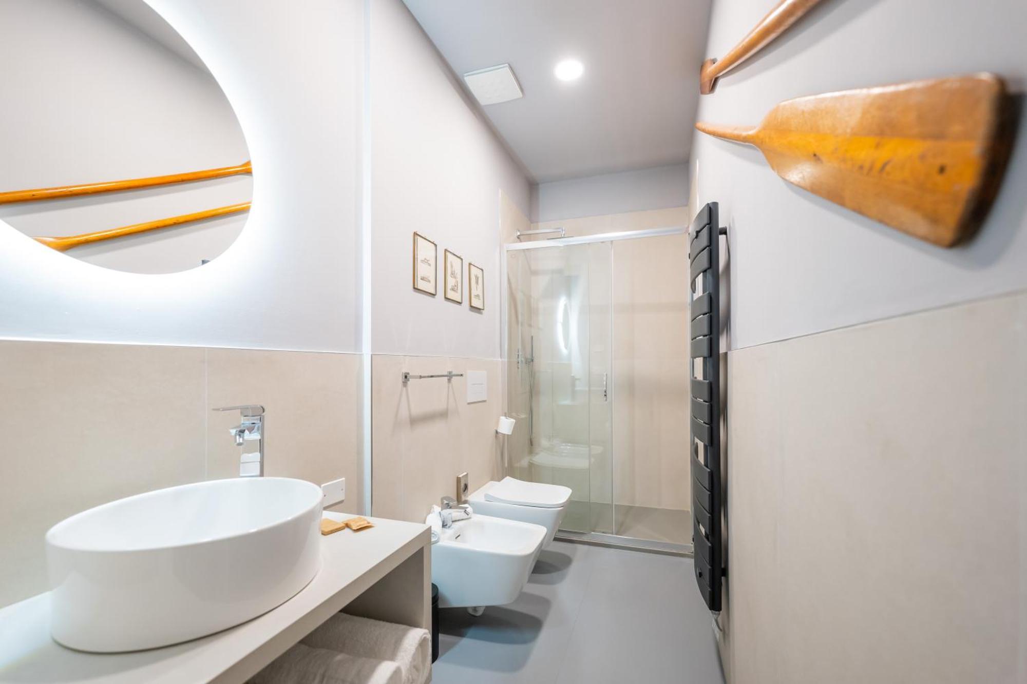 Regina Boutique Suites Trieste Esterno foto